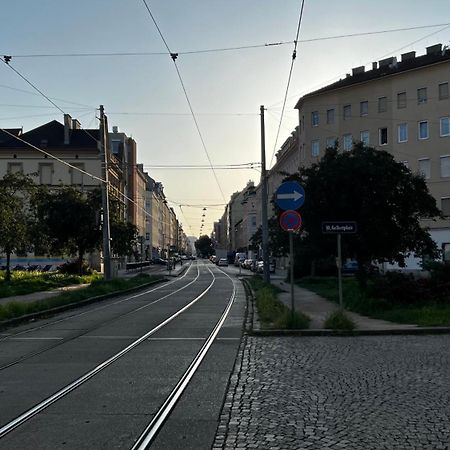 Cozy & Central 2 Bedroom Apartment Vienna Luaran gambar